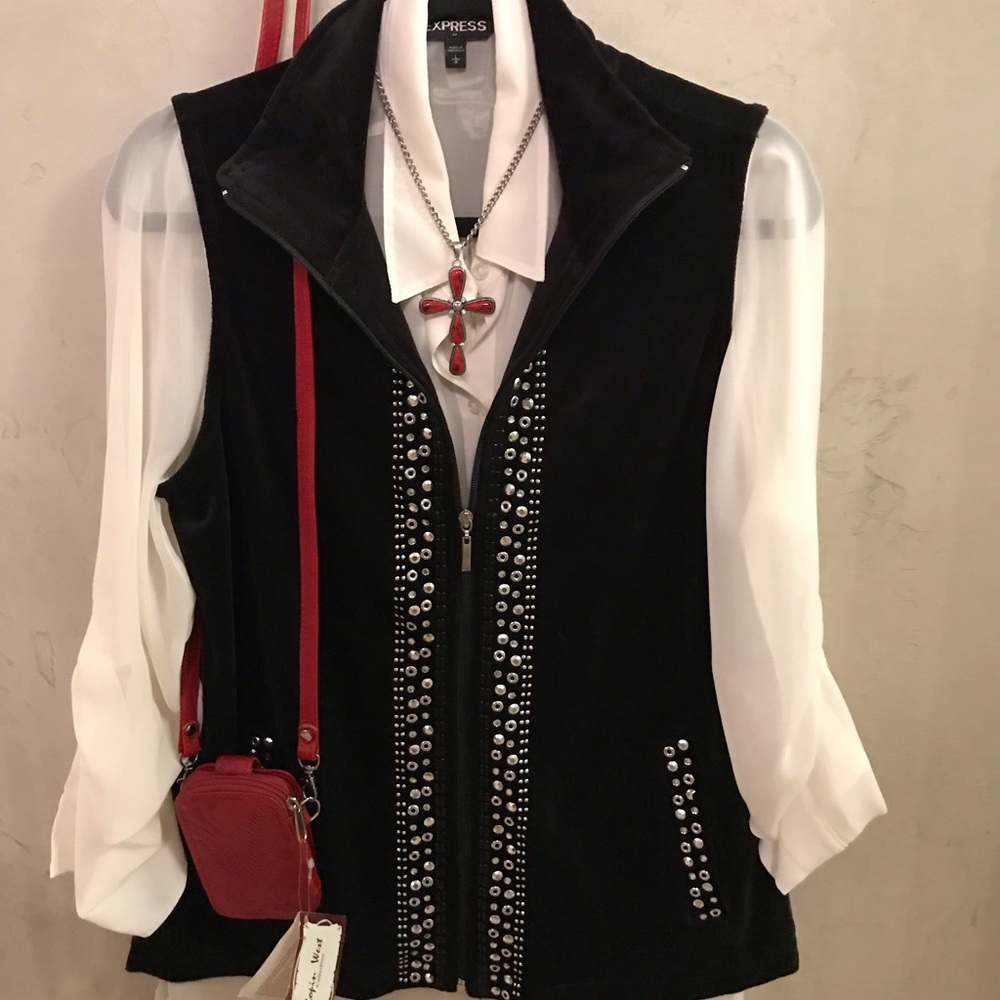 SOLD OUT!!!! Vest